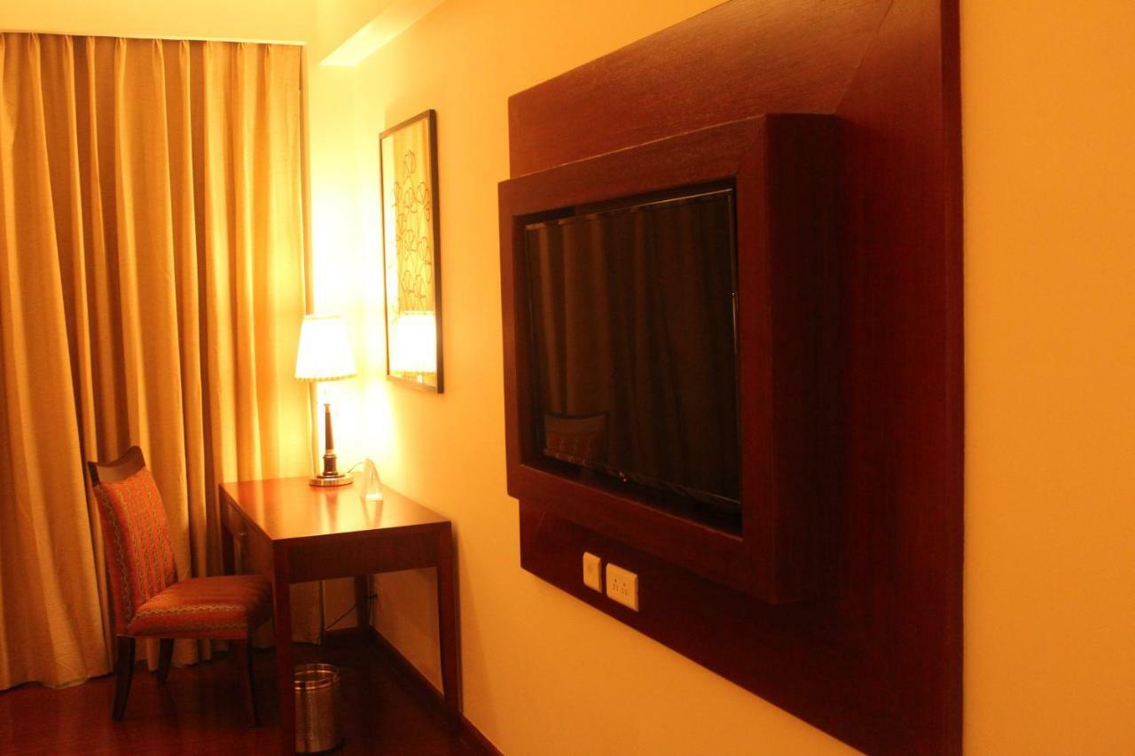 Ramada By Wyndham Jaipur Jaisinghpura Hotell Eksteriør bilde
