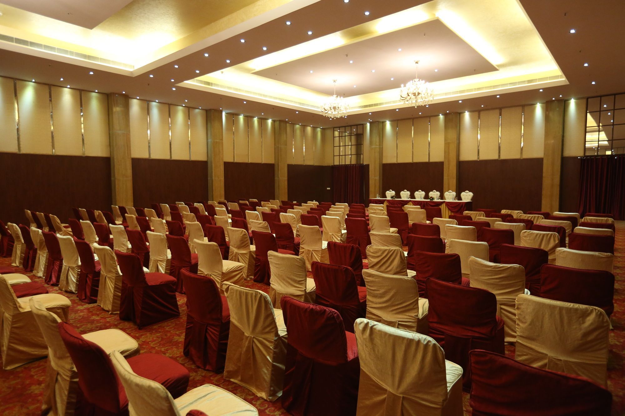 Ramada By Wyndham Jaipur Jaisinghpura Hotell Eksteriør bilde